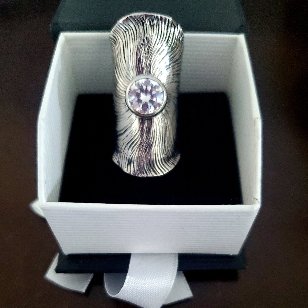 Rhodium over sterling silver ring - Picture 8 of 8